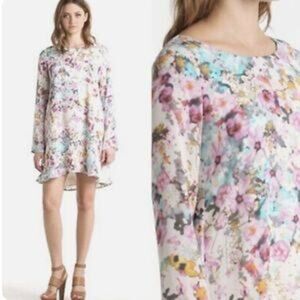 Tildon Floral Mini Dress NWT Size Medium